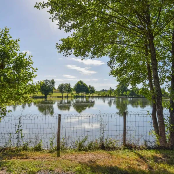 camping-domaine-dessendieras-st-medard-dexcideuil-hxm1b
