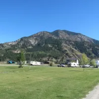 greys-river-cove-rv-park-alpine-ts9ny