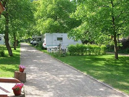 kopark-panzikemping-s-kalandpark-eger-t9nkf