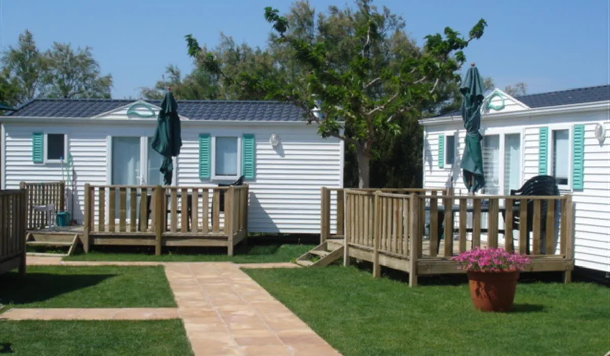 camping-la-gaviota-sant-pere-pescador-3c3yo