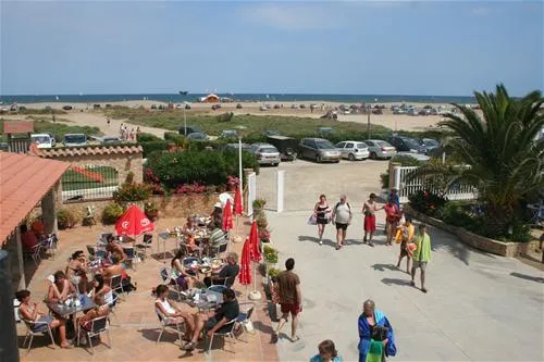 camping-la-gaviota-sant-pere-pescador-8bkjq