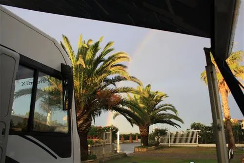 camping-la-gaviota-sant-pere-pescador-azvka