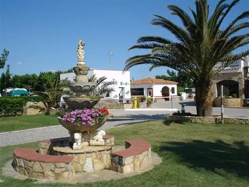 camping-la-gaviota-sant-pere-pescador-dd7ub