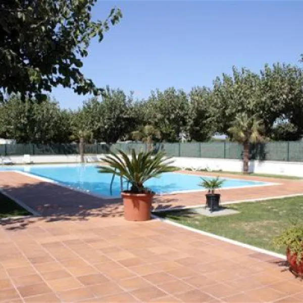 camping-la-gaviota-sant-pere-pescador-sqew8