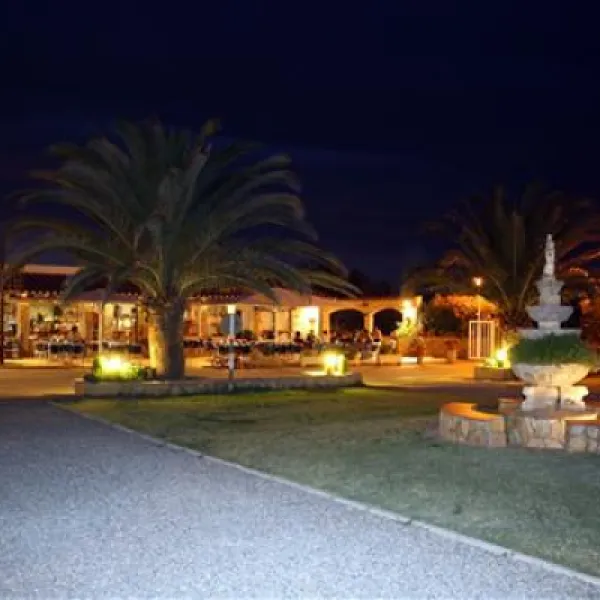 camping-la-gaviota-sant-pere-pescador-ueeiw