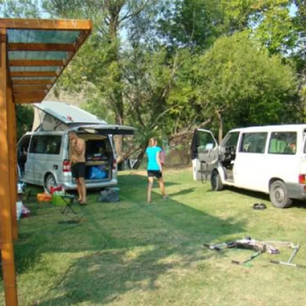 river-camp-half-island-buna-bunamostar-glypx