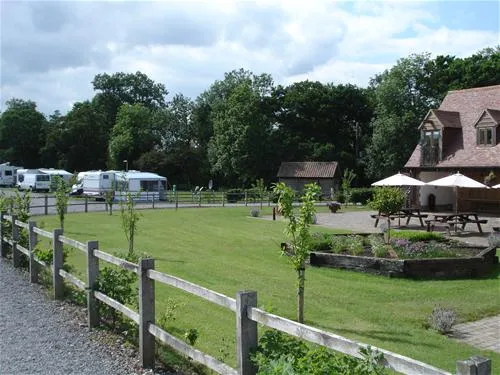 stroud-hill-park-pidley-3drag
