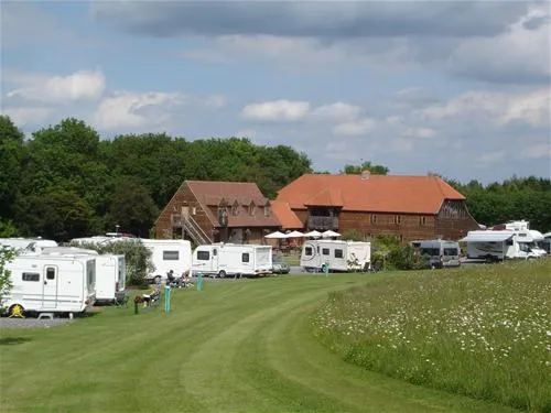 stroud-hill-park-pidley-69zz1