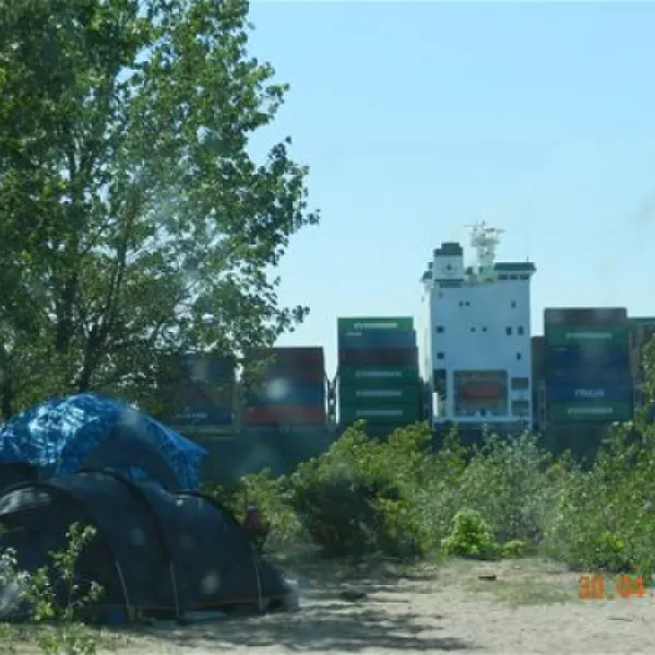 campingplatz-elbe-camp-hamburg-rgf0j