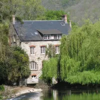 camping-les-rochers-des-parcs-le-vey-g5lat