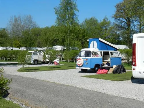 woodland-springs-touring-park-exeter-iife7