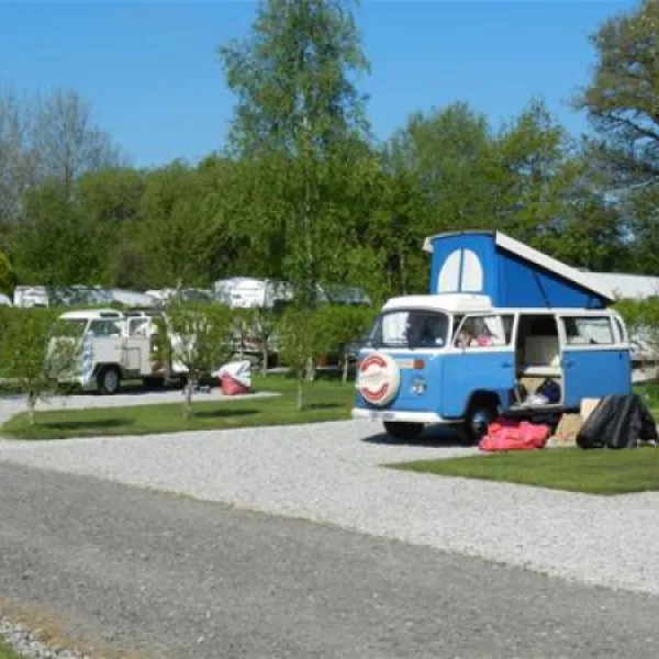 woodland-springs-touring-park-exeter-iife7