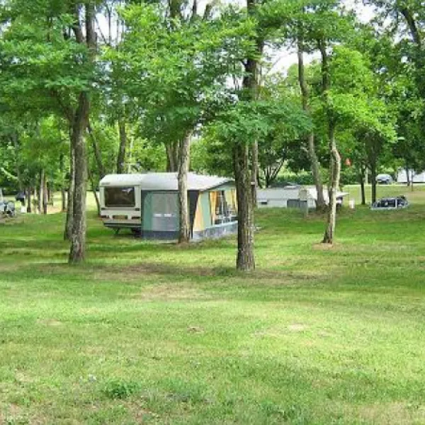camping-lisle-aux-moulins-loiret-xdqf2