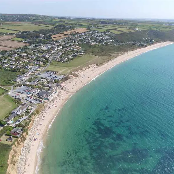 lower-pentreath-caravan-and-camping-penzance-qndae