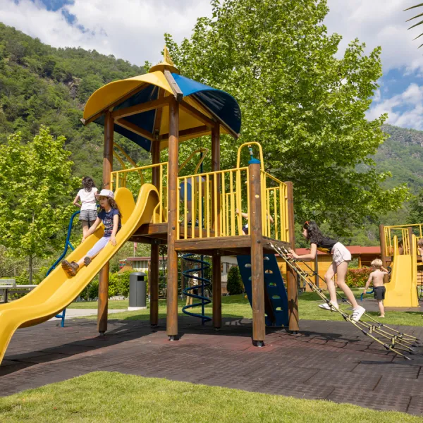 camping-piccolo-paradiso-avegno-kszy6