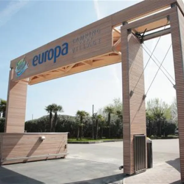 campeggio-europa-cavallino-cavallino-tsl28