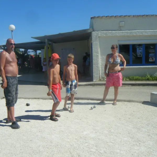 camping-le-roucan-plage-vias-plage-t2cli