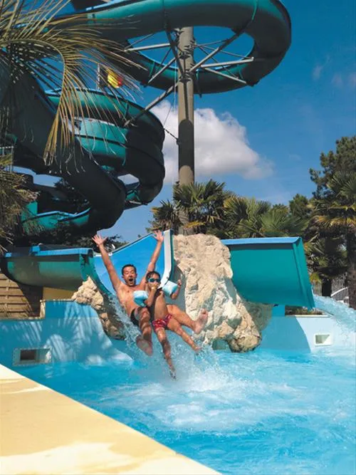 aquatique-club-camping-la-pinede-les-mathes-la-palmyre-umuey