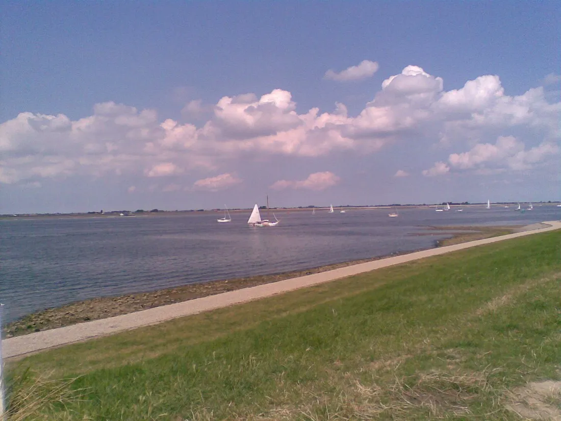 t-oude-dorp-stavenisse-yfqhv