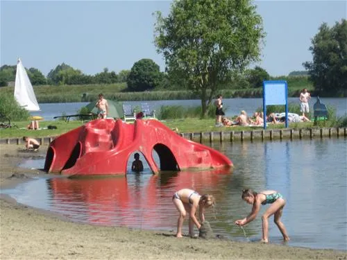 recreatiecentrum-de-vogel-hengstdijk-trvkm