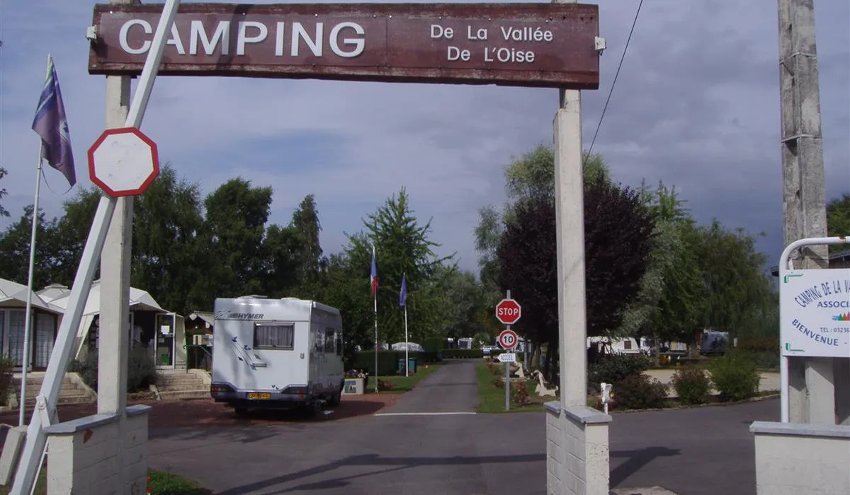 camping-les-epinettes-marly-gomont-xxnpx