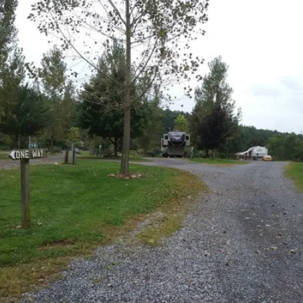 paradise-stream-family-campground-loysville-6e3sy