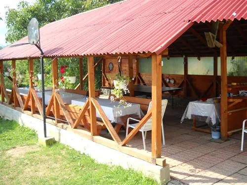 camping-zamolxe-sarmizegetusa-iarri