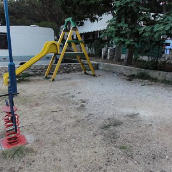 camping-kranjski-premantura-2i2si