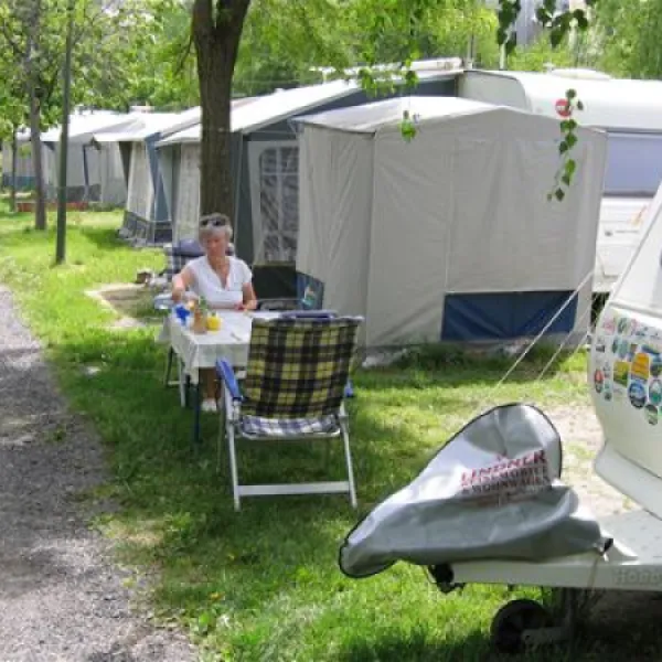 camping-internacional-encamp-2mb06