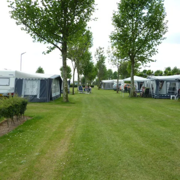 camping-de-ijsselhoeve-veessen-wfzmh