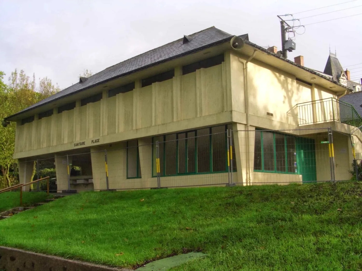 camping-municipal-de-candais-chalonnes-sur-loire-zddeu