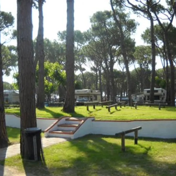 campeggio-waikiki-lido-di-jesolo-a55wq