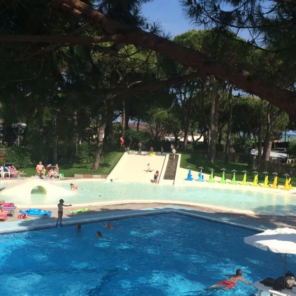 campeggio-waikiki-lido-di-jesolo-wzh2s