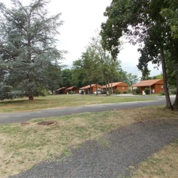 le-camping-municipal-du-mas-issoire-8vpyg