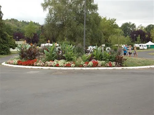 le-camping-municipal-du-mas-issoire-r6y7e