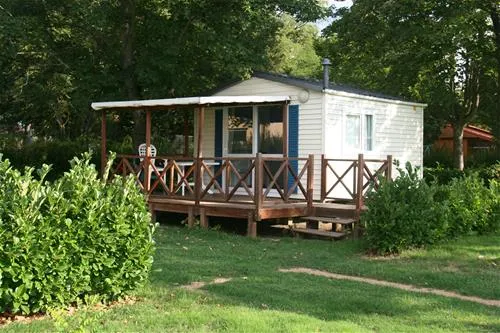 le-camping-municipal-du-mas-issoire-rzekn