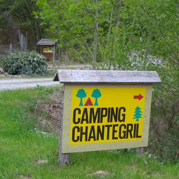 Camping aire naturelle Chantegril  