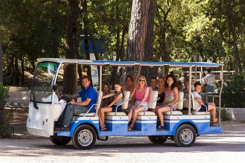 international-camping-etruria-marina-di-castagneto-arzmh