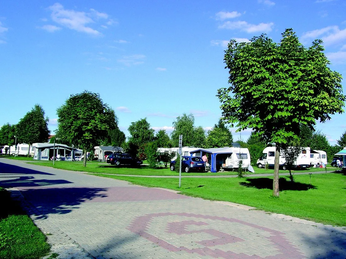 lux-oase-kleinrohrsdorf-bxnfe