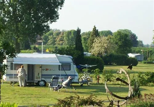 camping-verkrema-eck-en-wiel-icvnx