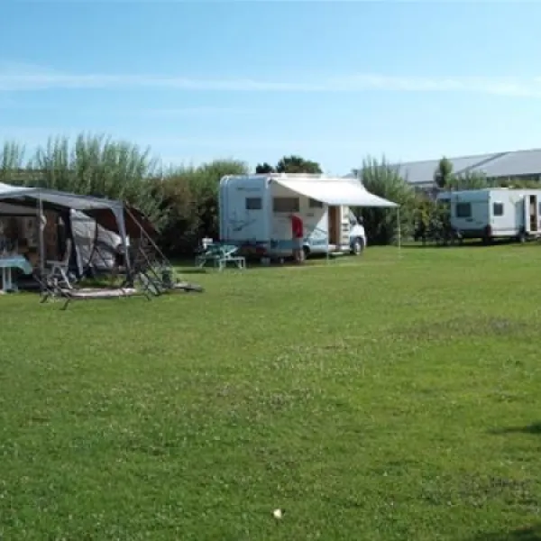 camping-verkrema-eck-en-wiel-jlpq8