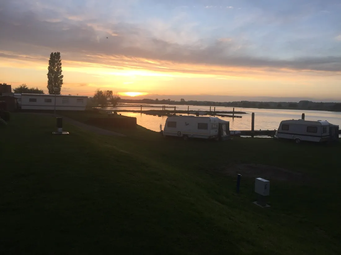 camping-verkrema-eck-en-wiel-xbyzj