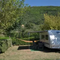 camping-les-cerisiers-du-jaur-saint-pons-de-thomires-kh7wz
