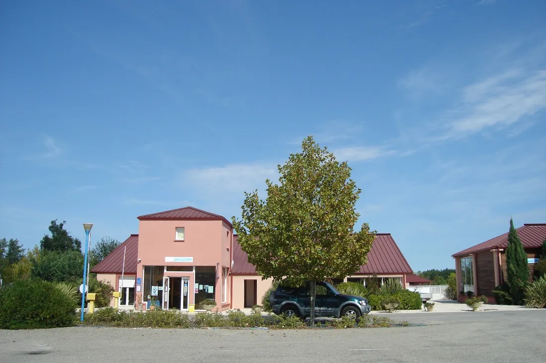 camping-le-paradis-montech-0oqof