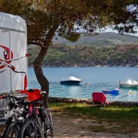 camping-kovacine-cres-iyjuq