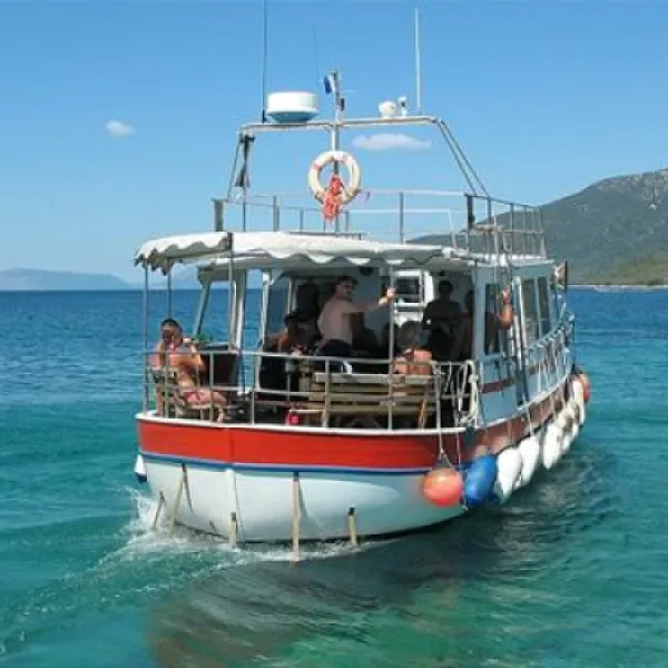 camping-kovacine-cres-m4wcr