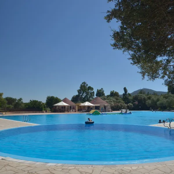 villaggio-camping-cugnana-olbiatempio-lerf0