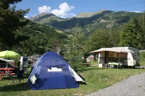 camping-tunnel-etroubles-wvqzk