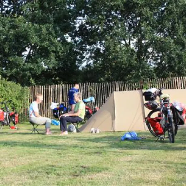 natuurkampeerterrein-aan-de-hoorndermeden-wedde-0od2q