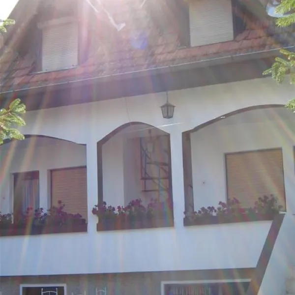 camping-and-motel-pipacs-feketi-htfev